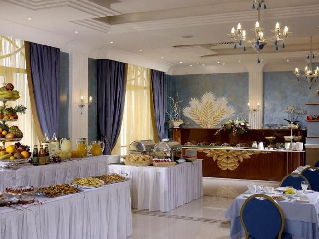 Hotel & Meeting Centergross