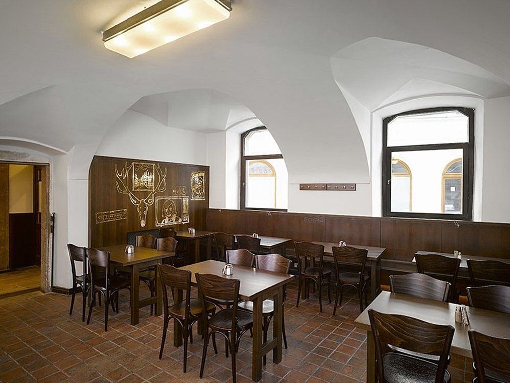 Charles Bridge Rooms & Suites