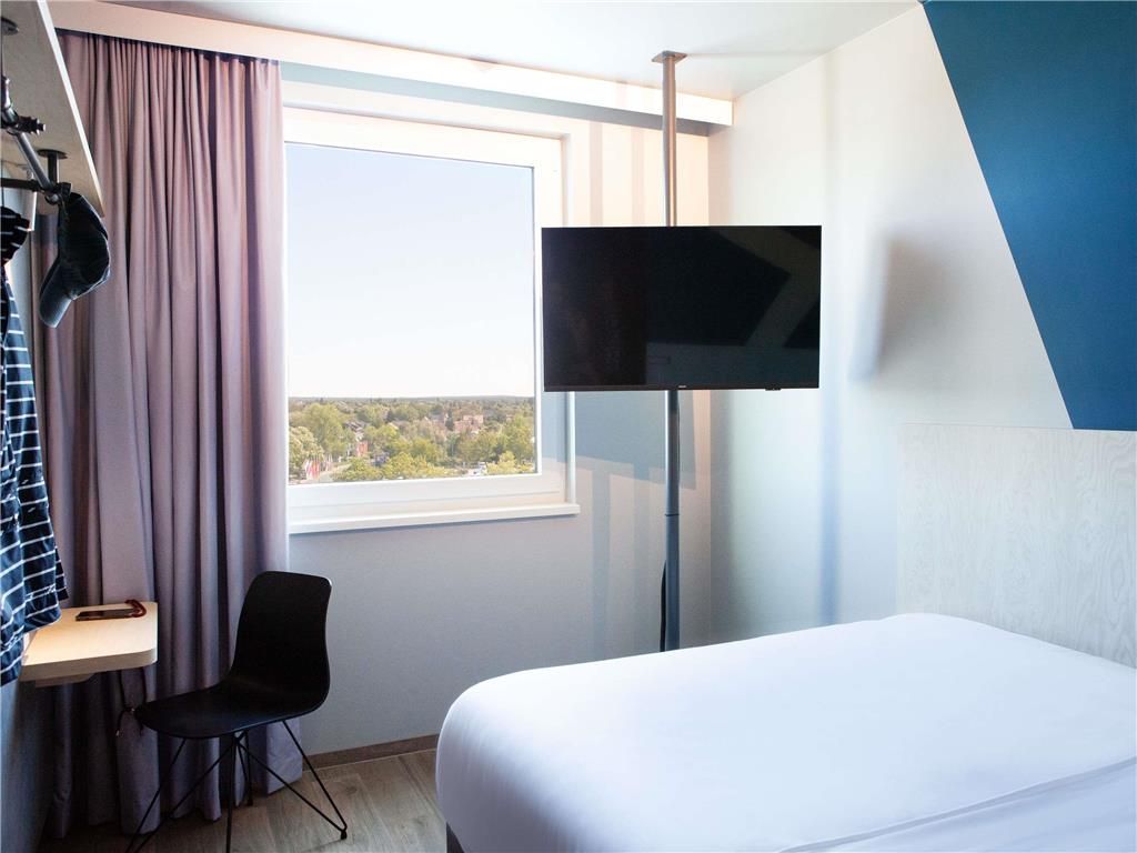 ibis budget Berlin Airport 2**Superior
