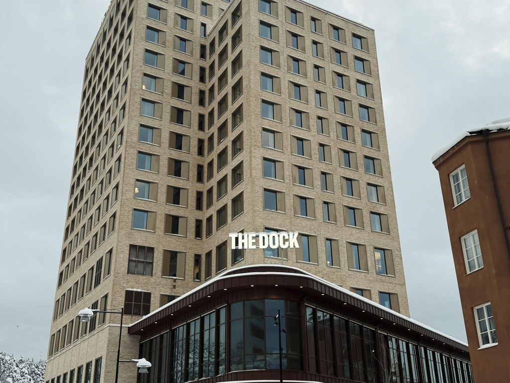 The Dock Hotel