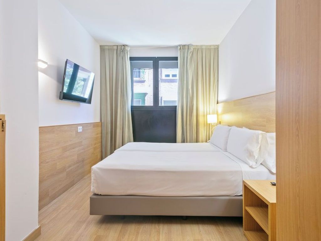 Hotel Acta Azul