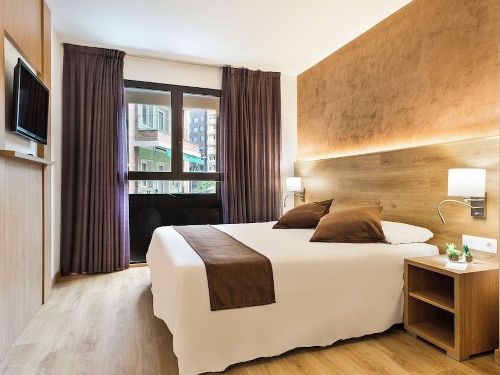 Hotel Acta Azul