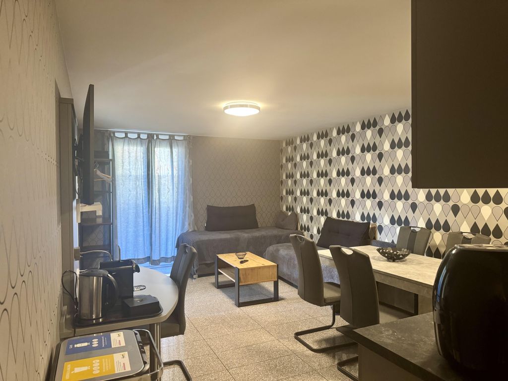 Mythos Apartments