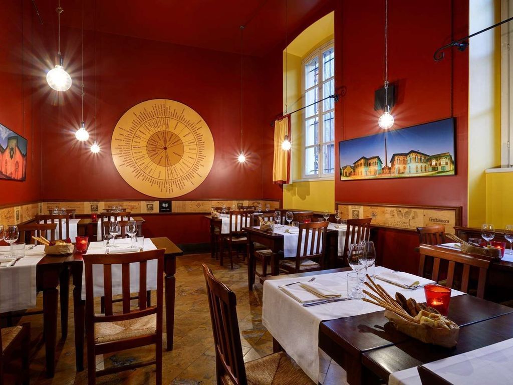 Villa Appiani & Ristorante La Cantina