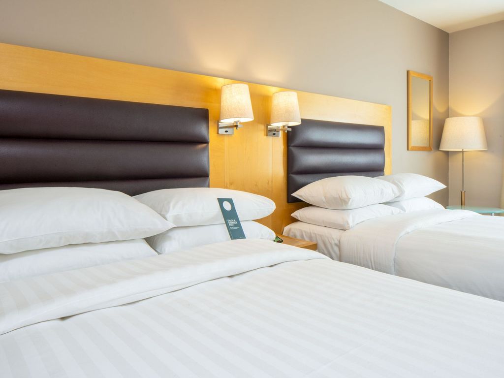 Holiday Inn LONDON - BRENTFORD LOCK by IHG