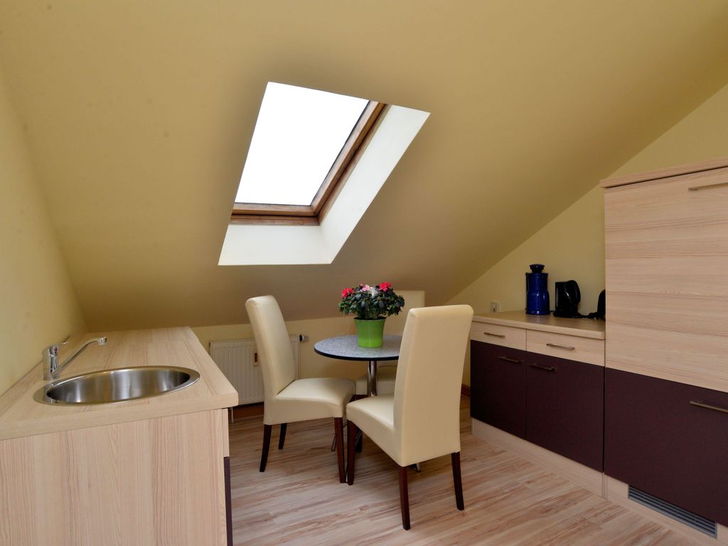 Via City Hotel & Restaurant