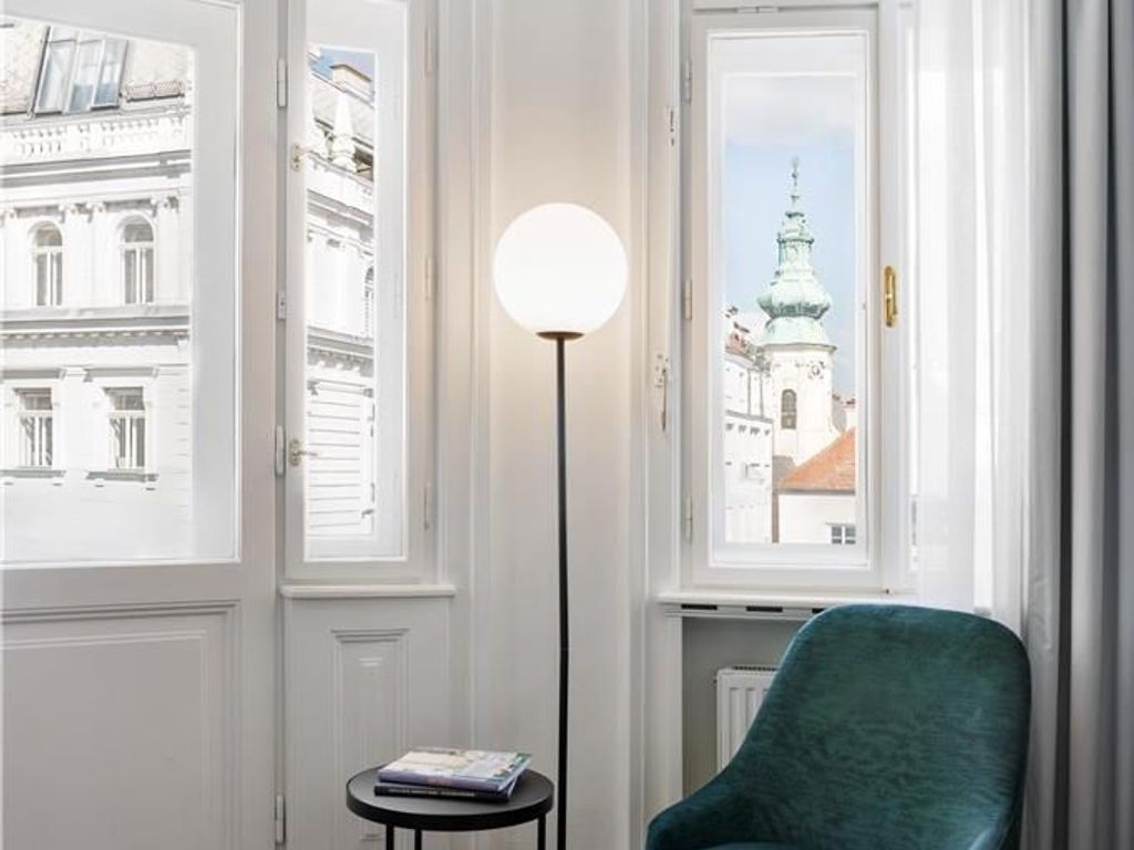 Hotel Astoria Vienna Curio Collection by Hilton