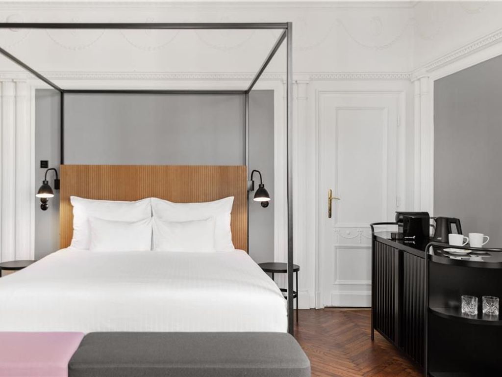Hotel Astoria Vienna Curio Collection by Hilton