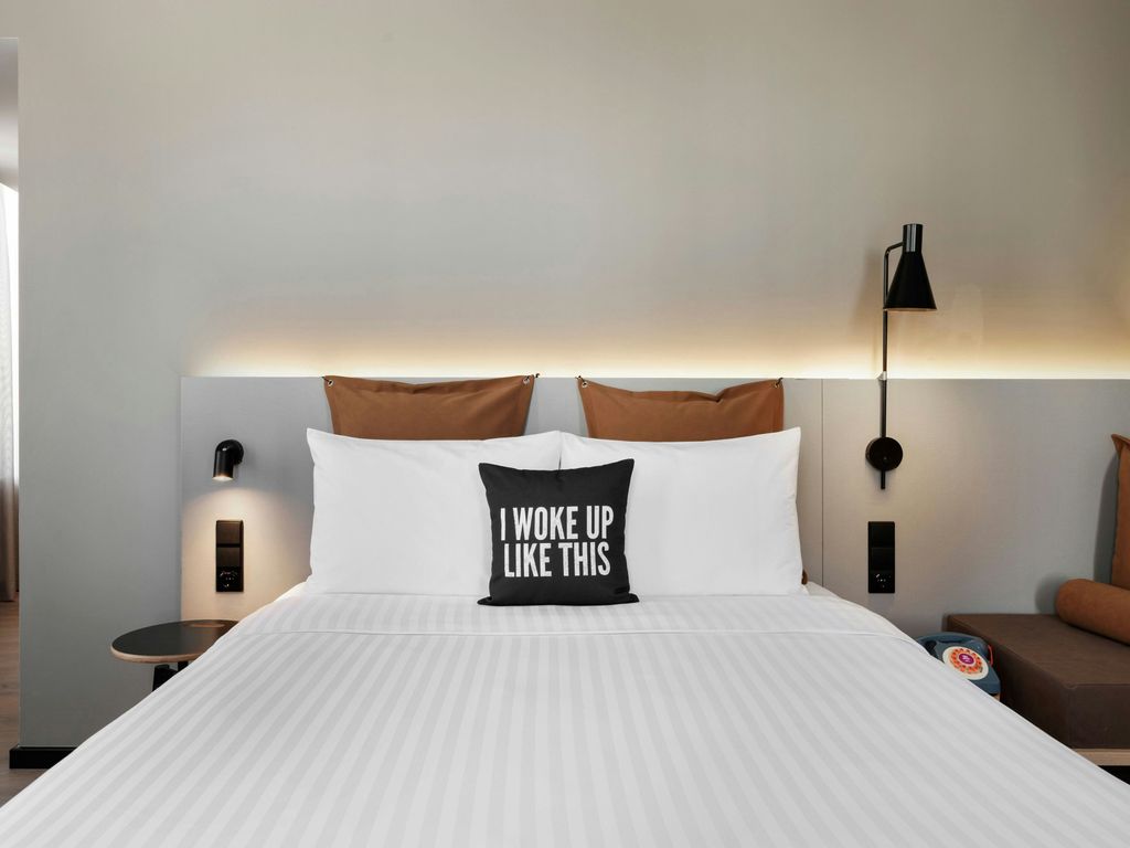 Moxy Alfragide Lisboa