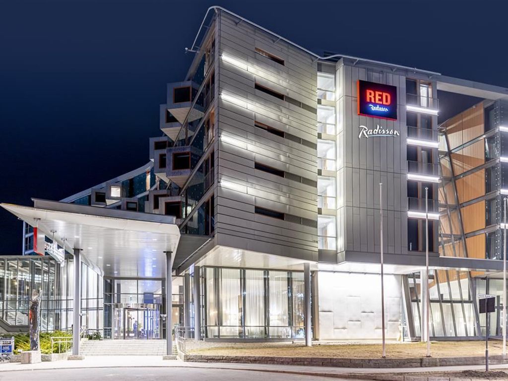 Radisson RED Oslo Airport