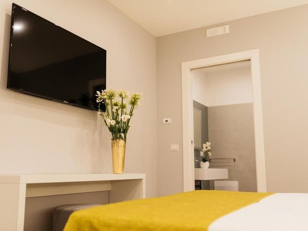 Golden Residence