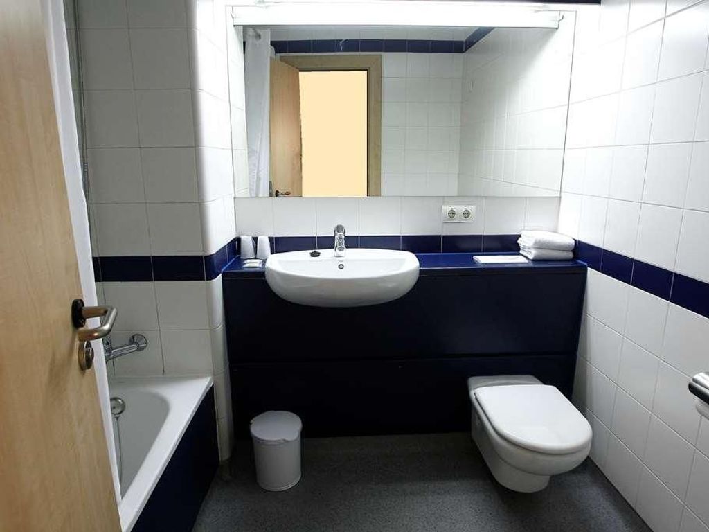 TRAVELODGE MADRID TORRELAGUNA