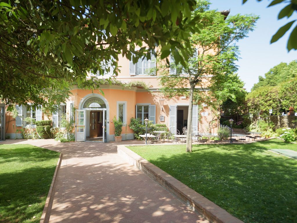 Vannucci Hotel