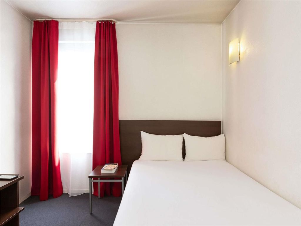 Aparthotel Adagio Access la Défense Léonard de Vinci