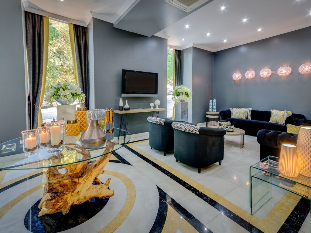 Avenida Park Hotel