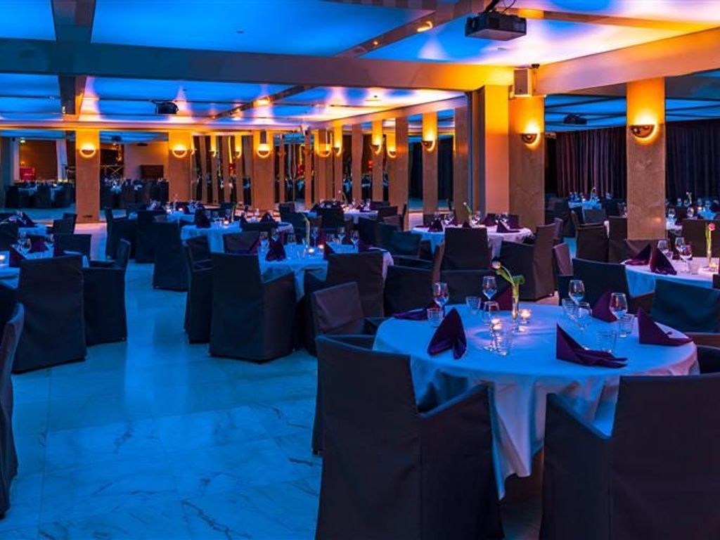 Radisson Blu Marina Palace Hotel Turku