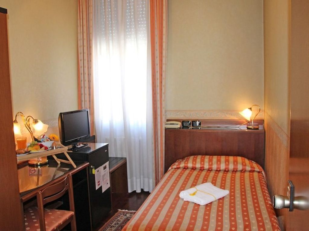 Park Hotel Villa Leon D'Oro