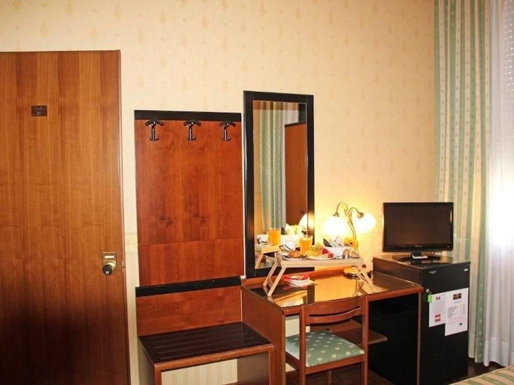Park Hotel Villa Leon D'Oro