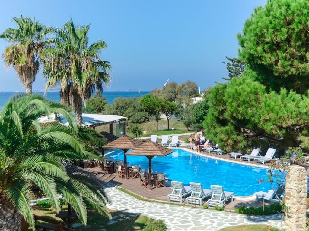 Alkyoni Beach Hotel