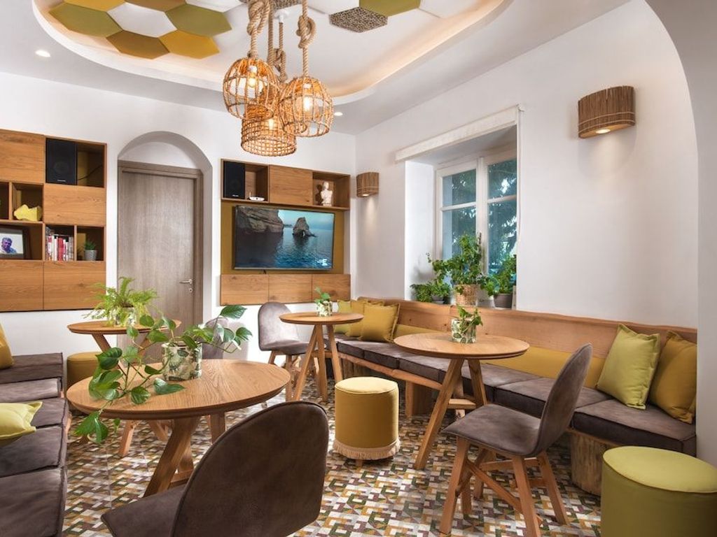 Semiramis Hotel