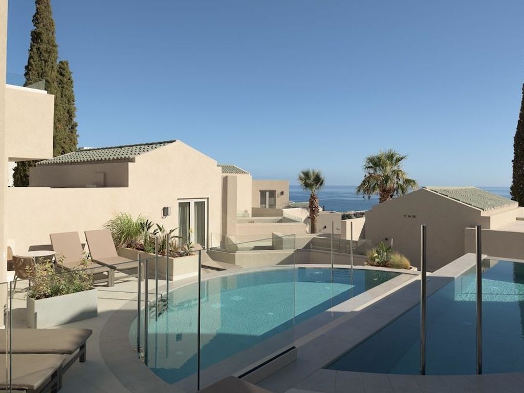 Galaxy Suites Boutique Resort