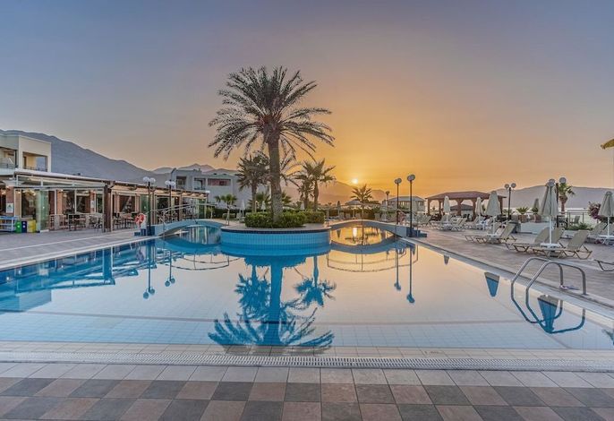 Hydramis Palace Beach Resort
