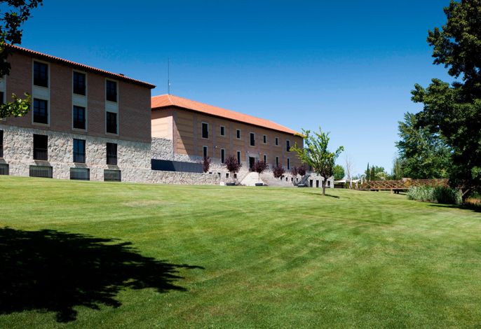 AC Hotels by Marriott Hotel Palacio de Santa Ana