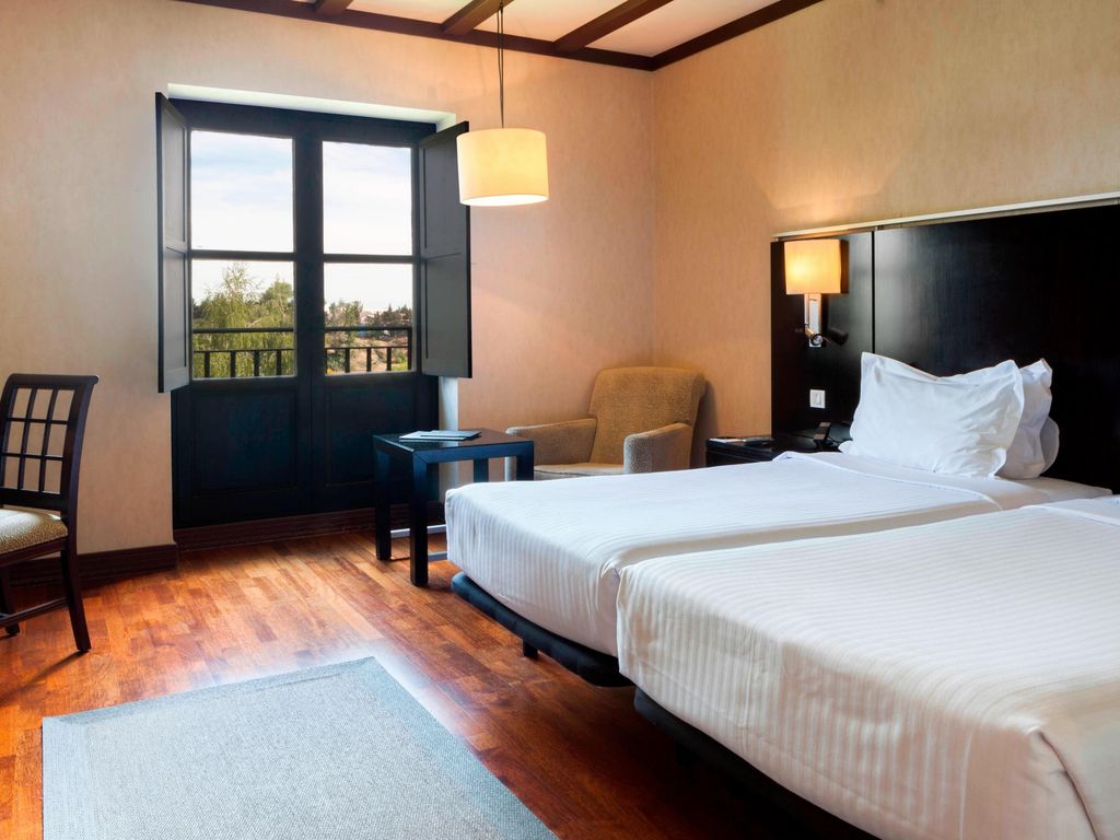 AC Hotels by Marriott Hotel Palacio de Santa Ana