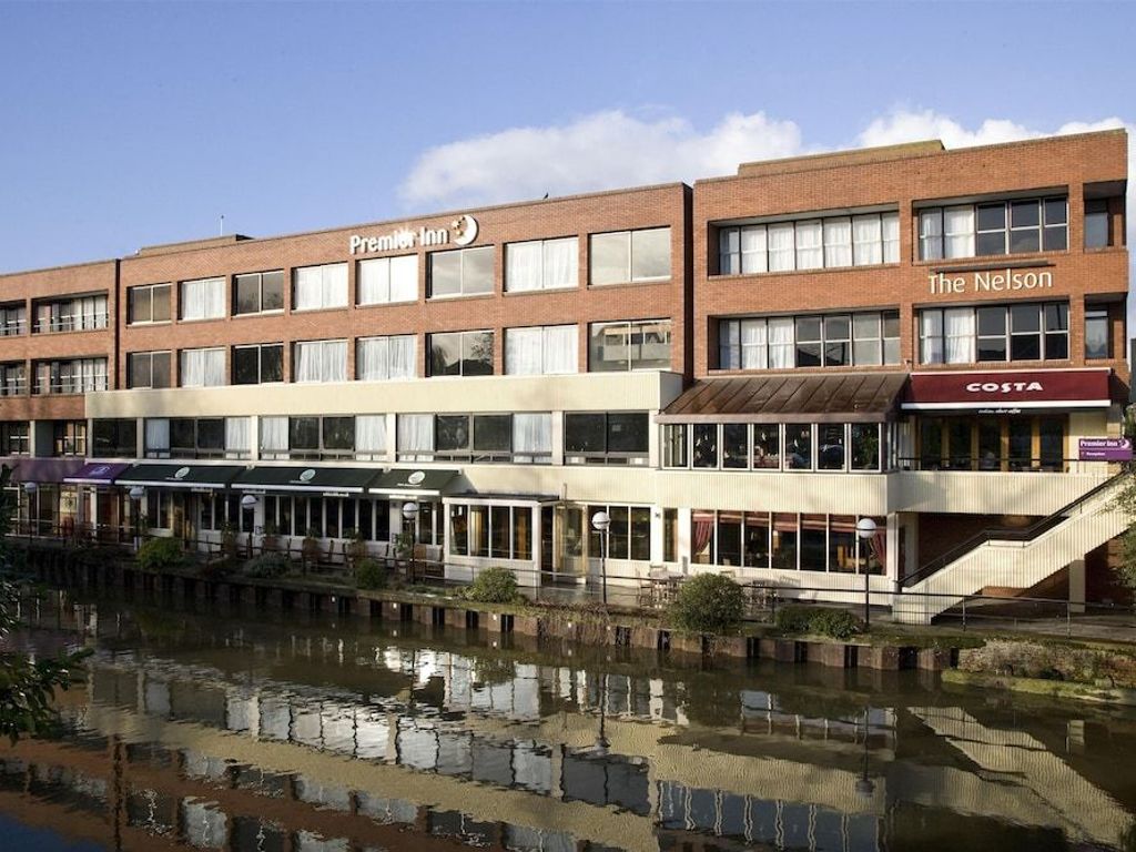Premier Inn Norwich Nelson City Centre