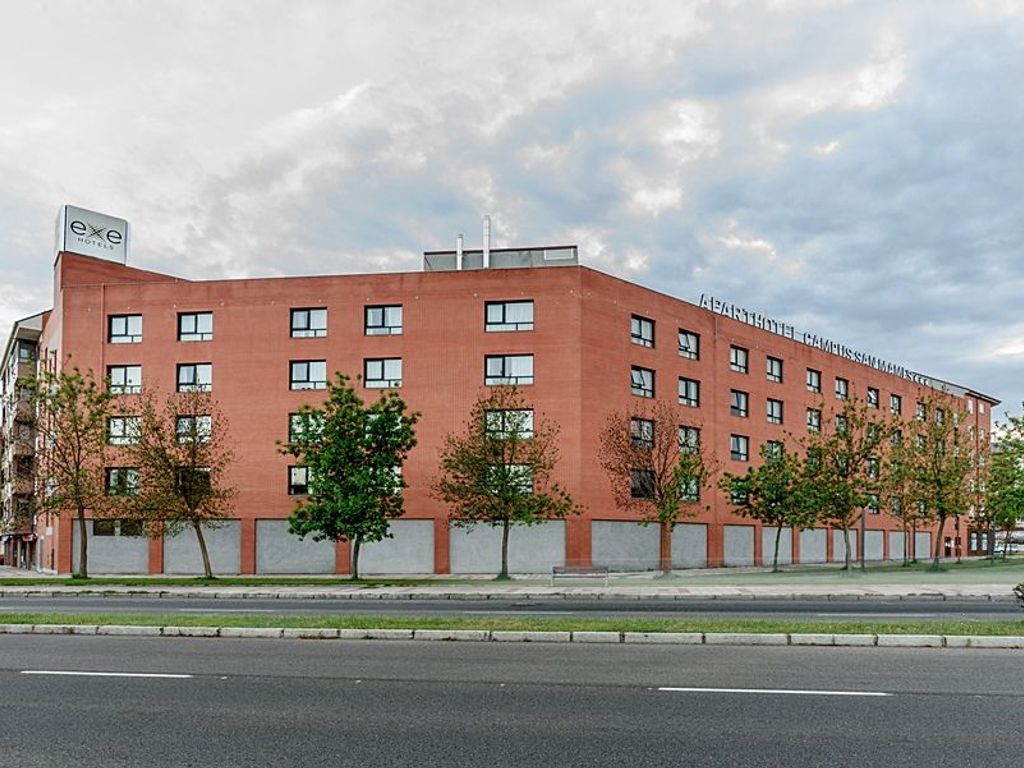 EXE APARTHOTEL CAMPUS SAN MAMES