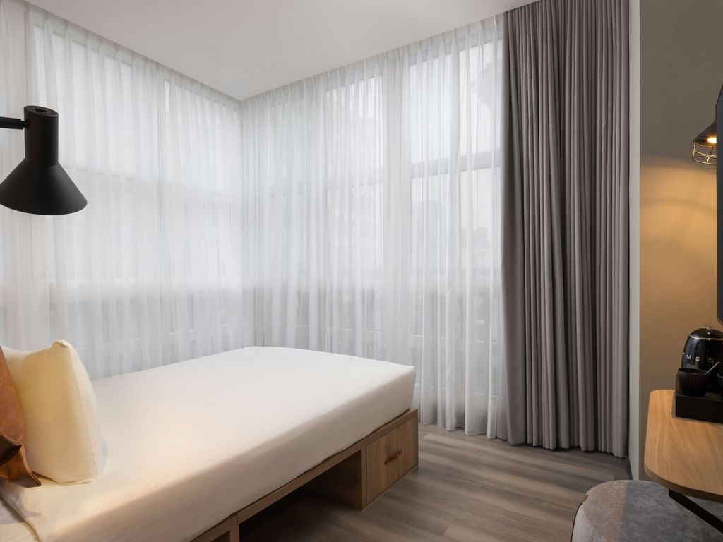 Moxy London Piccadilly Circus