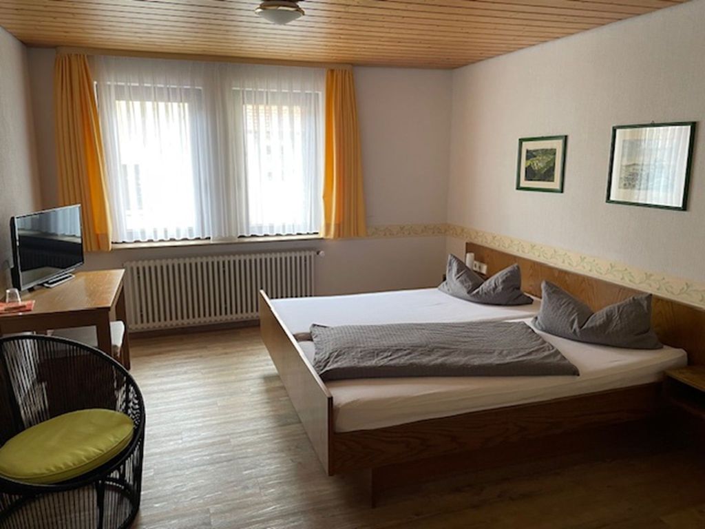 Gasthof und Pension Kreuz