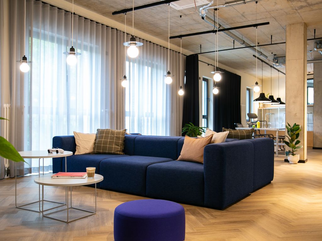 STAYERY Bochum  Ehrenfeld mit Parkplätzen