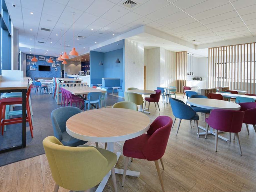TRAVELODGE PLUS LONDON MANOR HOUSE TUBE