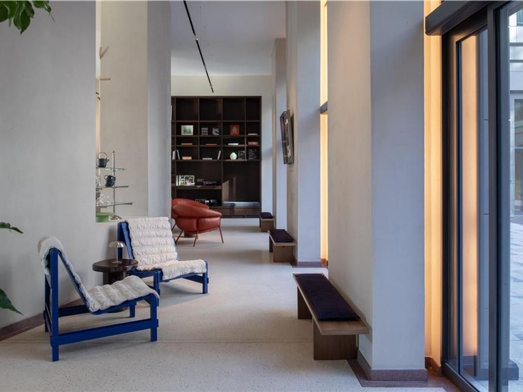 Altunizade Suites Istanbul Curio Collection by Hilton