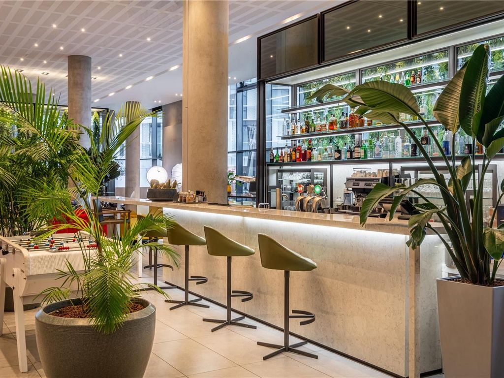 Radisson Blu CDG Airport Terminal Hotel Paris