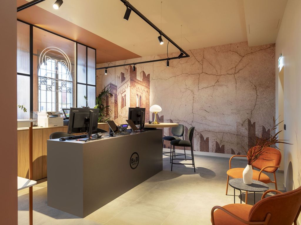B&B HOTEL Piacenza