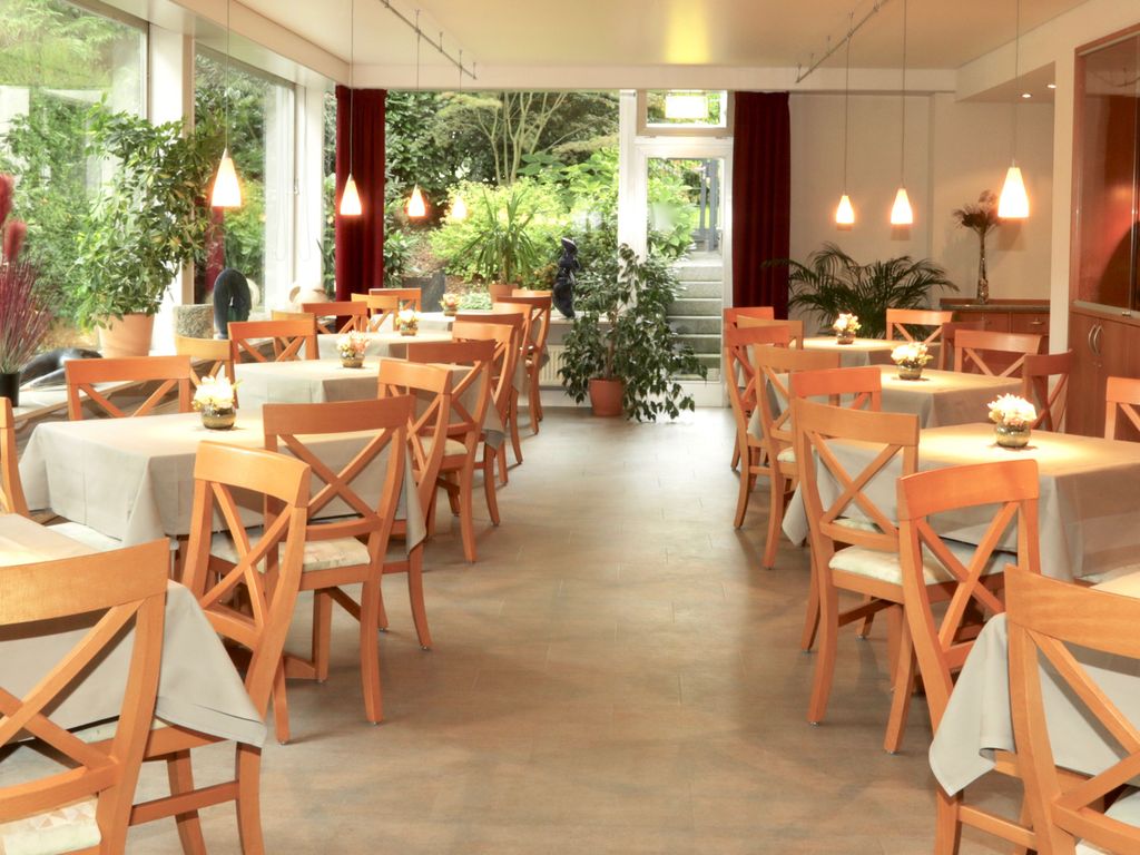 Waldhotel