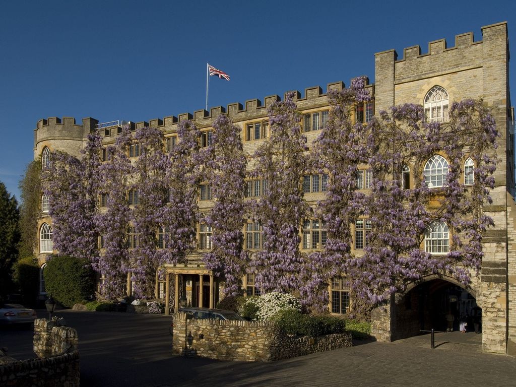 The Castle Hotel