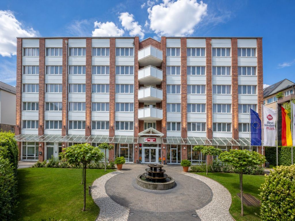 Best Western Plus Delta Park