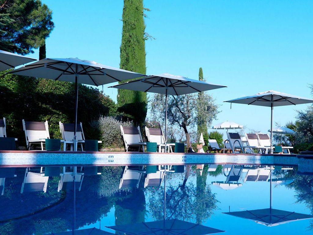 Relais Santa Chiara Hotel