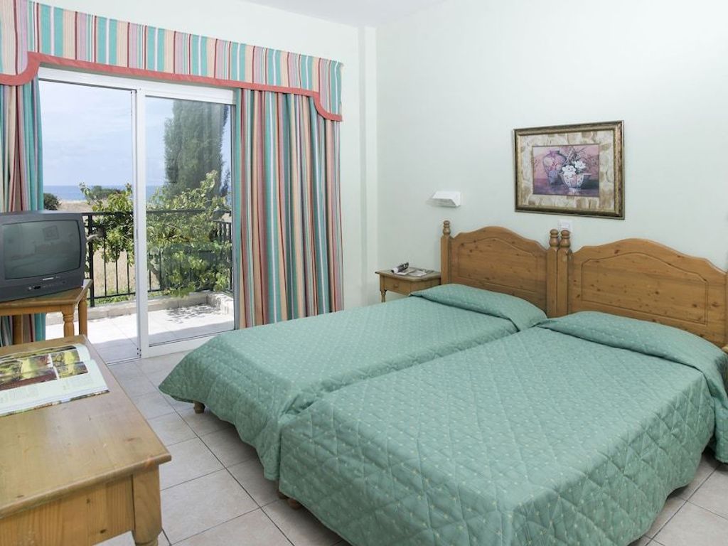 Akamanthea Holiday Village - Category A' Tourist Village