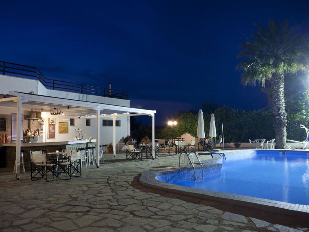 Theo Bungalows