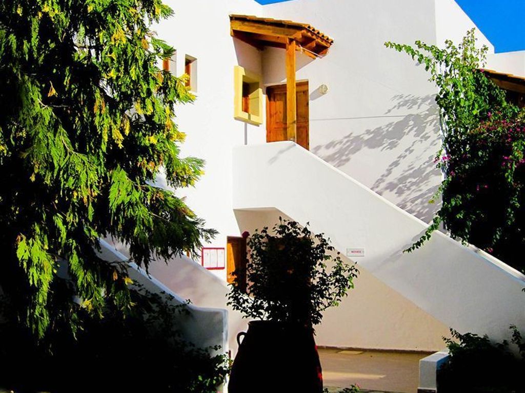 Hotel Mikro Village