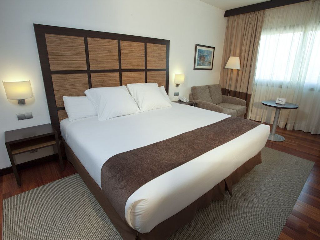 Attica 21 As Galeras Aparthotel