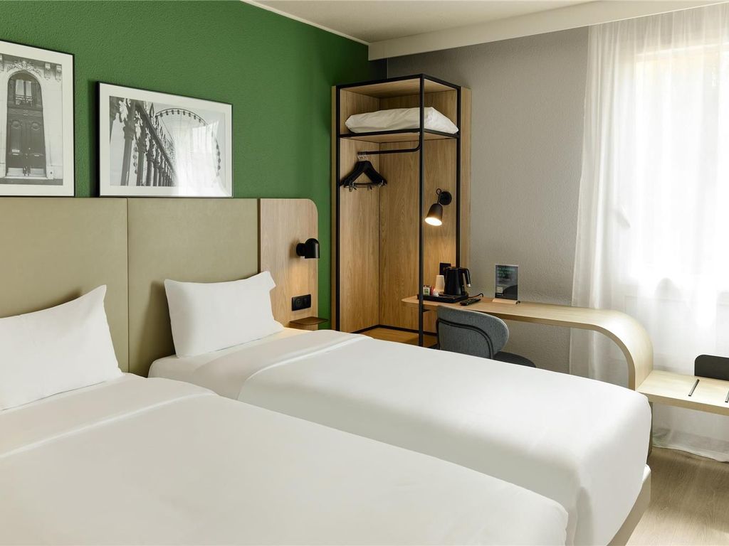 Campanile PRIME - Paris Pantin