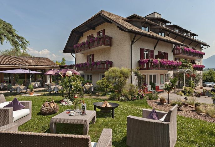Angerburg Blumenhotel***