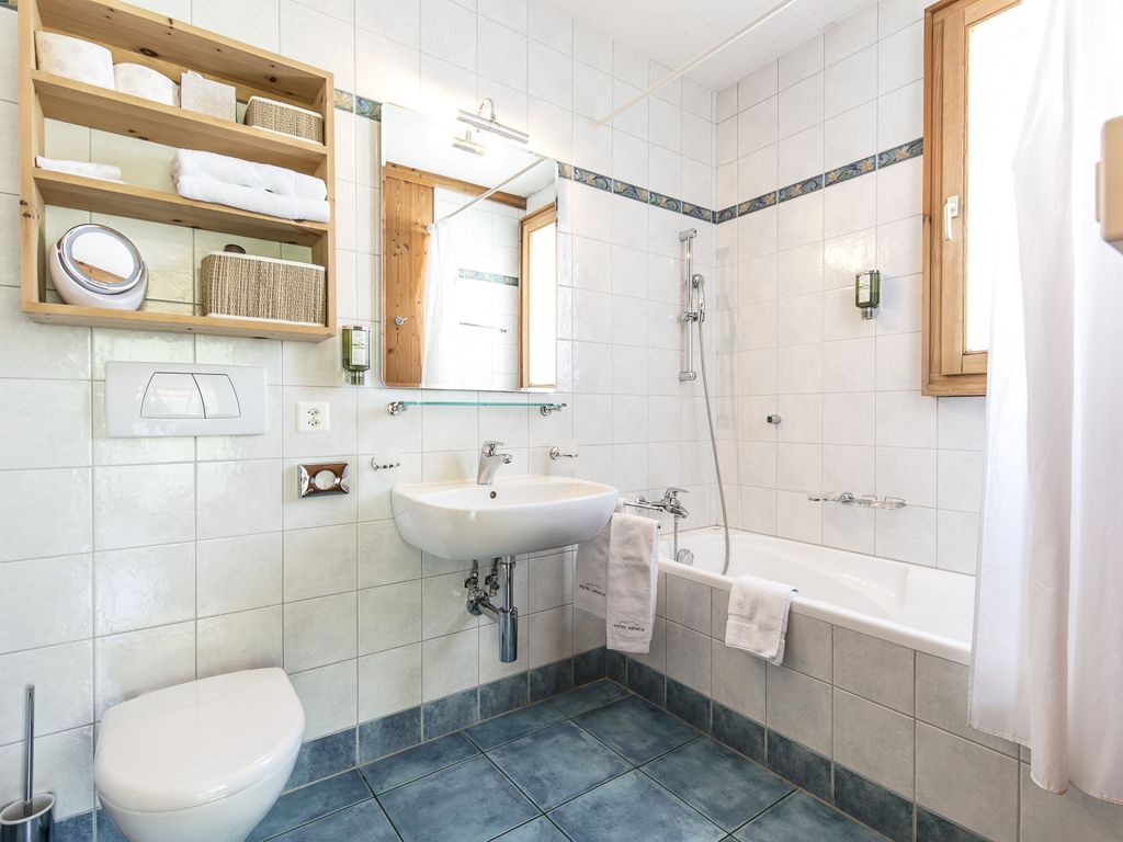 Hotel Arnica Scuol – Adults Only