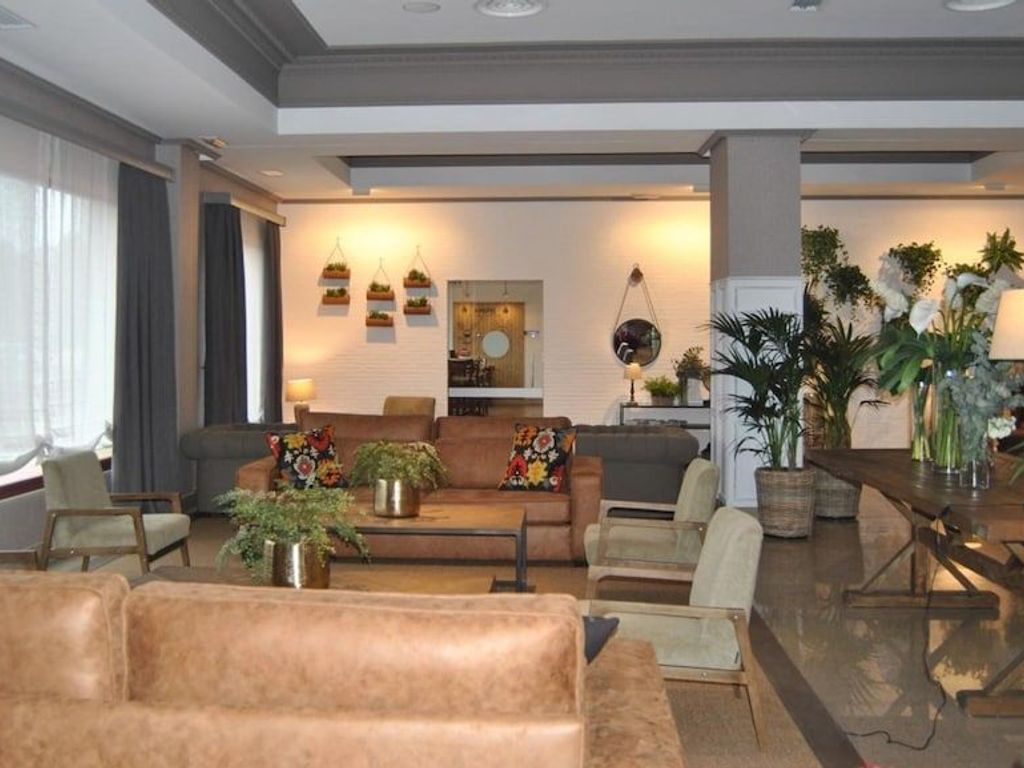 Hotel Santiago de León