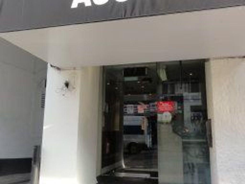 Ascot Hyde Park